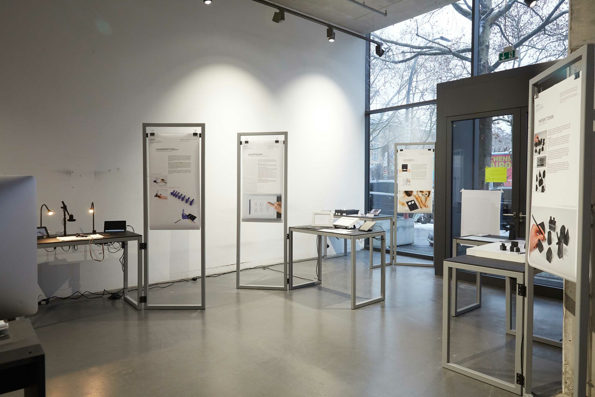 paperDrive_exhibition paperDrive_exhibition