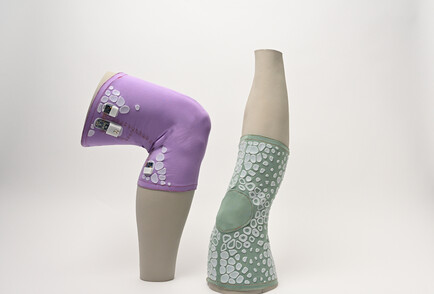 Embrace | Lea Pesch, Eva Wilkens