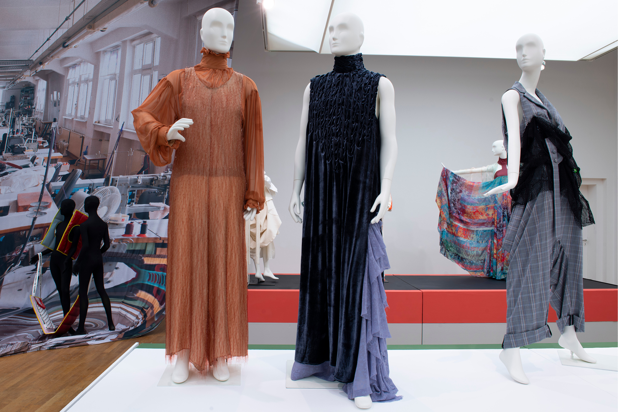 Exponate in der Sonderausstellung 20, Kunstgewerbemuseum Exponate in der Sonderausstellung 20, Kunstgewerbemuseum